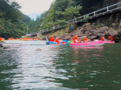 -安吉龙王山峡谷漂流