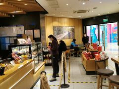 面包甜点陈列柜-星巴克(北京新东安)