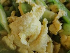 丝瓜炒鸡蛋-东河市场