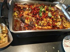 -辣尚瘾·烤鱼·新川菜(交大直营店)