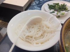 -桥香园云南过桥米线(金马碧鸡店)