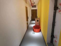 -美立方自助仓(新华医院店)