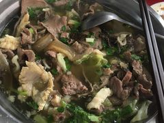 -谢老五跷脚牛肉·非遗传承店