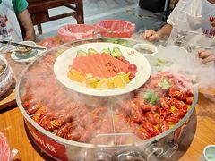 龙虾三咖-红胖胖龙虾王·本地菜