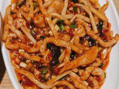 -渝信川菜 · 川味家常菜(财富购物中心店)