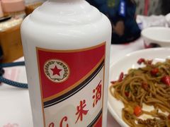 -堂瓦里·33年传统赣菜(第一街区店)