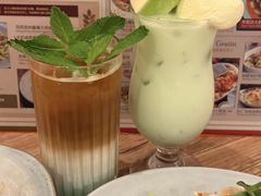 -玛格萝妮比萨屋(陆家浜路店)