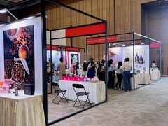 -上海跨国采购会展中心