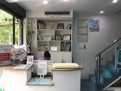 -伟伟宠物医院·CT影像中心·瑞派犬猫综合性门诊(汉口总院)