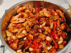 -黄记煌三汁焖锅(新佳丽江汉路店)