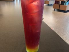 -星巴克臻选(上海合生汇1F店)