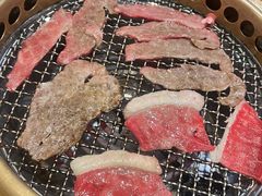 -喜牛烧肉酒场·黑金店(威高广场店)