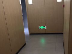 -耳湾躺式采耳SPA馆(保利五月花店)