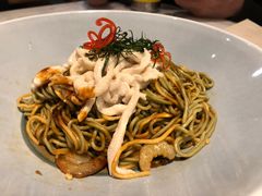 -港丽餐厅(高德置地店)