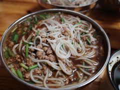 -正宗杨记普洱酸醋米线(总店)