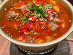 -先启半步颠小酒馆(白麓里店)