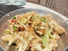 -梅利汴京烤鸭•开封豫菜地标店(东司门店)