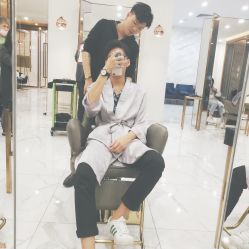 大厅-3AM HAIR SALON烫发染发接发