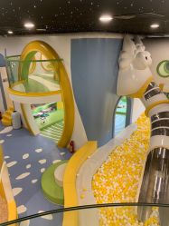 -Waof Park 淘气堡·儿童乐园(番禺天河城店)