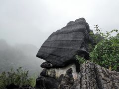 -梭布垭石林景区