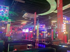 -路边边.炒菜烧烤.音乐餐厅(良乡长虹店)