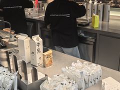 -M Stand(杭州萧山万象汇店)