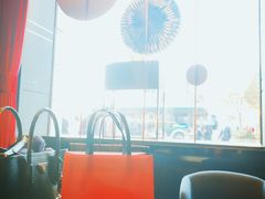 靠窗位-Salon de The de Joel Robuchon(外滩18号店)