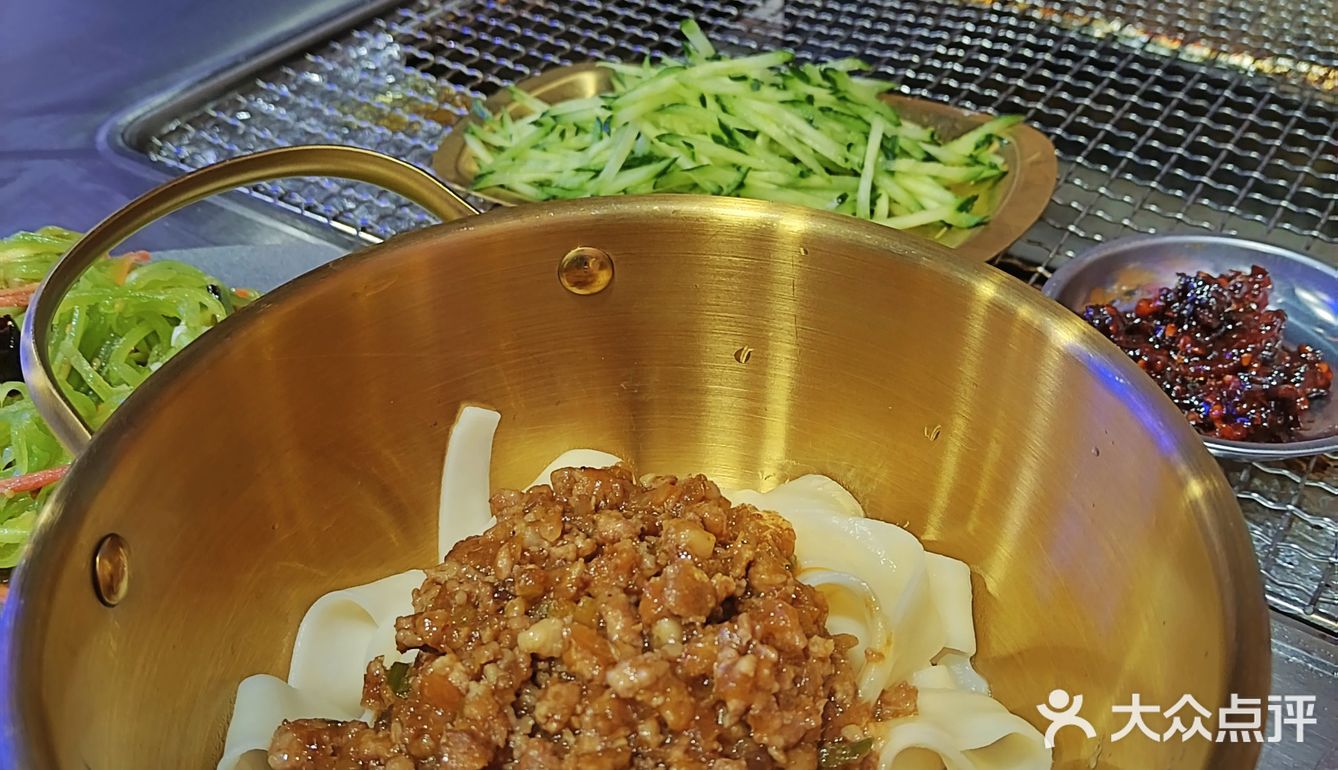 跨年的仪式感｜大口吃肉，大口喝酒🍺
