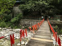 -沣峪森林公园龙潭戏水景区