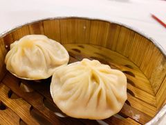 上海灌汤小笼包-凤凰楼酒家·粤宴点心(华强北店)