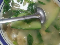 -曾氏肥肠馆(凯瑞雅居店)
