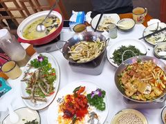 -熊刚饭店·太湖本地土菜·融合菜(天成时代广场店)