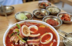 Squid Spicy Noodle Soup