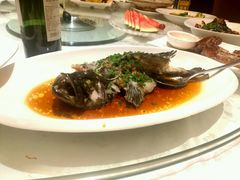 -泓历皇朝酒店(东亭店)
