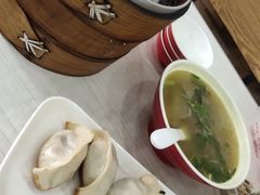 -珊珊小笼馆(仙霞路店)