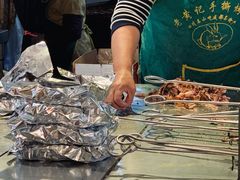 香辣手撕烤兔-老黄记手撕烤兔(玉林街店)