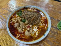 -丁丁猫重庆小面(徐州路店)