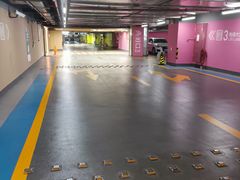 -金虹桥国际中心·停车场