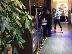 -重庆德庄火锅(体育中心店)