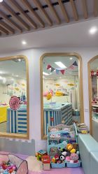 -嗨游宝贝婴幼儿水育馆(缤格汇店)