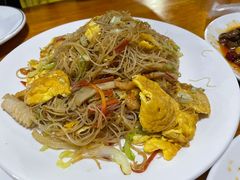 海鲜炒粉干-温州一家人美食(西木头市店)