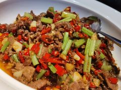 -费大厨辣椒炒肉(万家丽一店)
