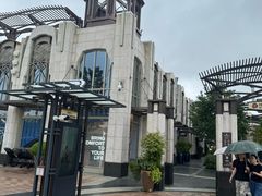 -比斯特上海购物村精品奥特莱斯
