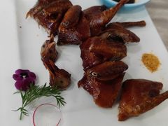 玻璃脆皮乳鸽-食神鱼头佛跳墙(百子湾旗舰店)