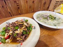 -何永光123鲜牛肉馆(1号店)