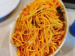 -王老六铁锅炖鱼(长春路店)
