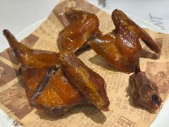 招牌乳鸽-勝記酒家·37年老字号·经典粤菜(荔枝公园店)