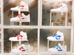 -NIKE品牌体验店(南京东路店)
