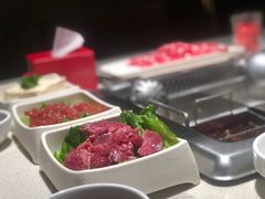 -海底捞火锅鲜切牛肉主题店(长寿路店)
