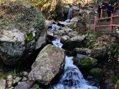 -藏龙百瀑风景区